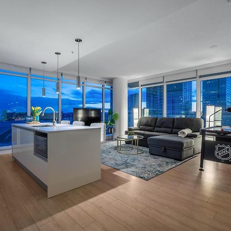 YYC Luxury Apartment On The 9Th Floor Near Stampede, Complimentary Wine, 2 Car Ug Parking מראה חיצוני תמונה